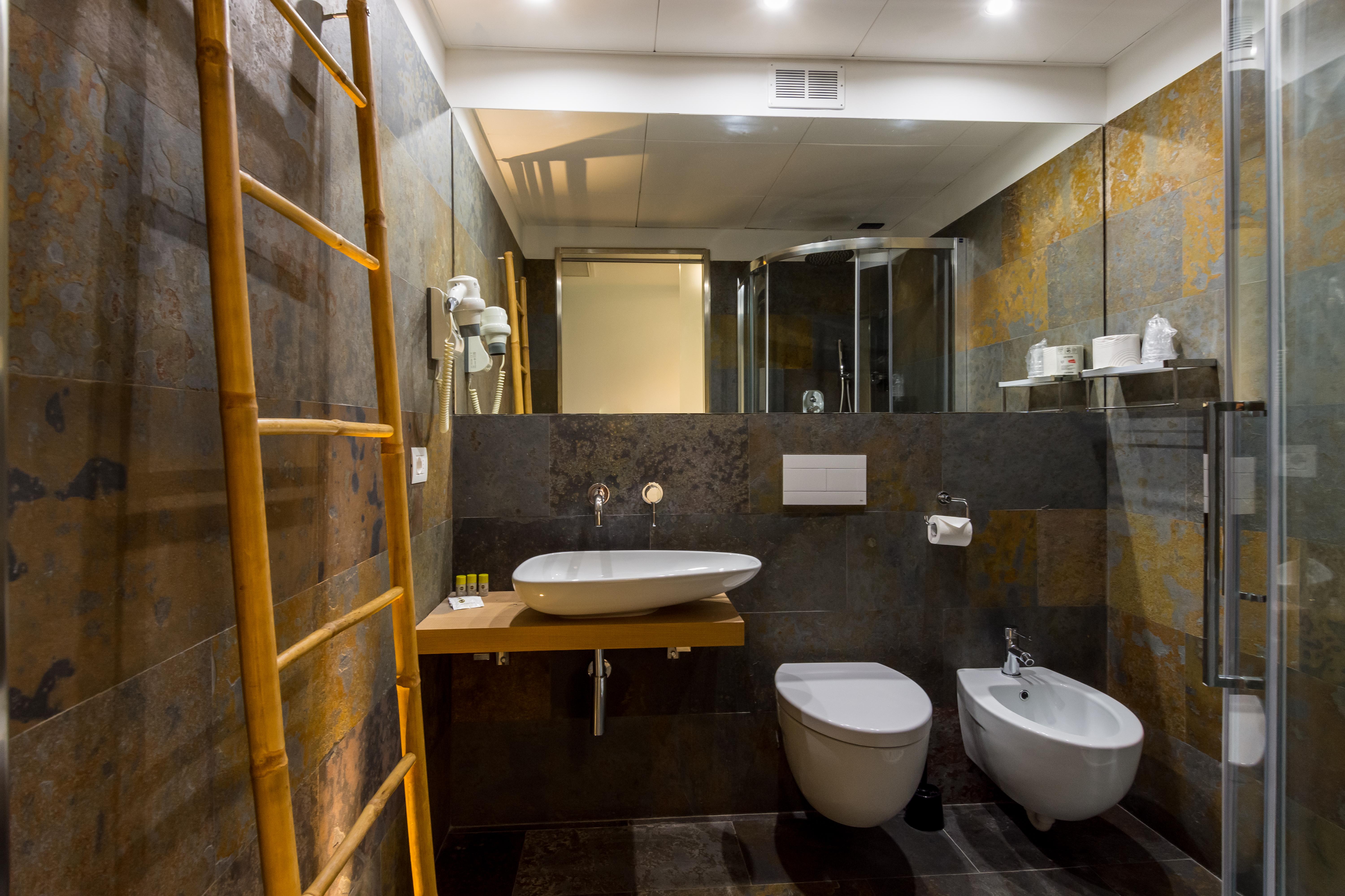 B&B Hotel Савона Экстерьер фото